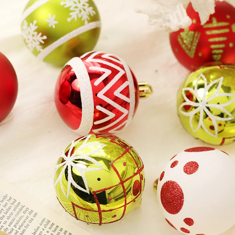 🎁 Set of 16 Christmas Baubles Red, Green and White - Tree Decoration